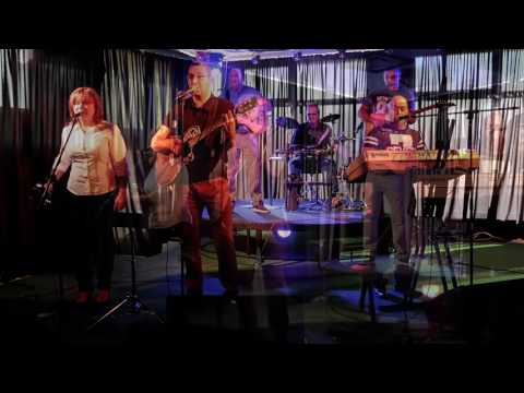 Šarkani CZ - Pojď jen blíž (Official Video)