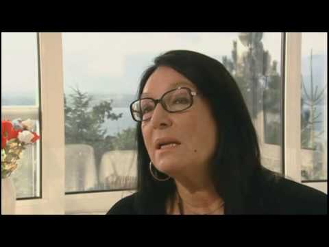 Nana Mouskouri on BBC A force de prier Eurovision Song Contest 1963