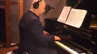 Johann Johannsson peforming "Flight From The City" on KCRW