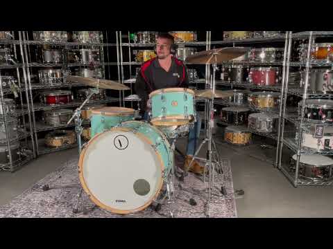 Vici Drum Co Aluminium 24" Drum Kit in Sea Foam Green