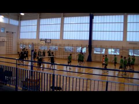 III Turniej Ligowy: MUKS Huragan Wołomin II ('99) - KS Metro Warszawa I ('98) - część I