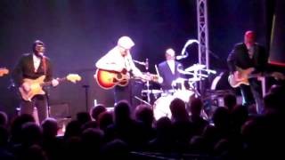 Nick Lowe - Till Somebody Cares For Me (Gijon)