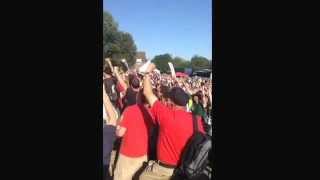 Billy Bragg rounds off Tolpuddle Martyrs Festival 2015 with The Red Flag