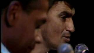 Caetano Veloso e Paulinho da Viola cantam "A Voz do Morto" - TV Manchete 1989