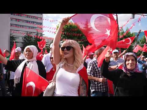 YAŞASIN CUMHURİYET, YAŞASIN MİLLET!