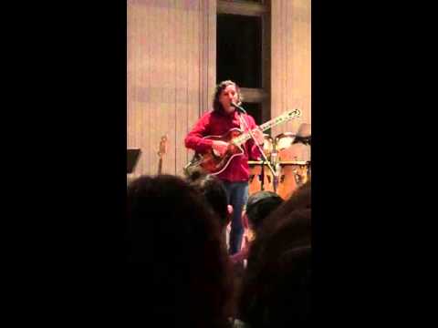 Todd Herzog sings Hallelujah at Kesher Israel