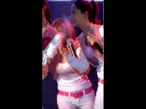 [Fancam] 100206 Taeyeon SNSD - Gee@Oak Valley 09/10 Winter Festival