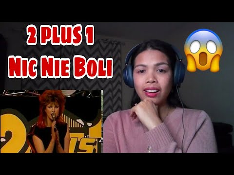 Its MyrnaG REACTS TO 2 plus 1 - Nic nie boli 1984 (live)