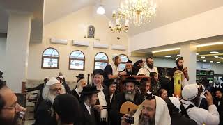 שידור ישיר מאוקראינה מציון רבי נחמן ערב ראש השנה התשפ"ד: "אש להבות של ריקודים ושמחה ואחוה"...