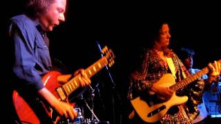 Susan Tedeschi~Looking For Answers