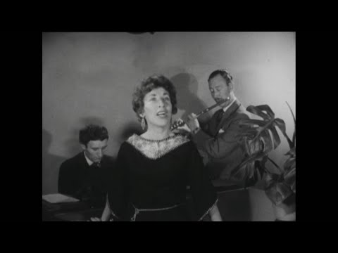 Tova Ben Tzvi  טובה בן צבי - He Chalil החליל (live, 1960)