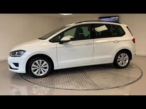 Volkswagen Golf SV DSG 125 BHP