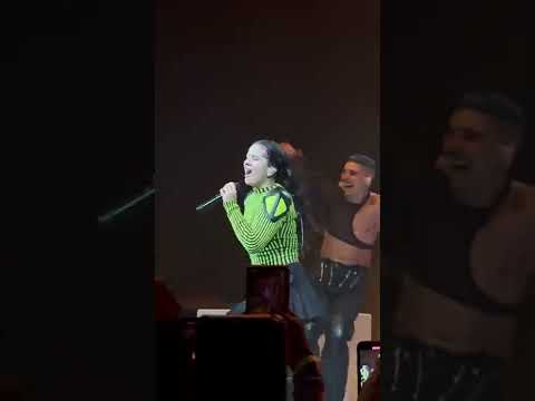 Rauw y Rosalía en el concierto en Inglewood. || Despechá