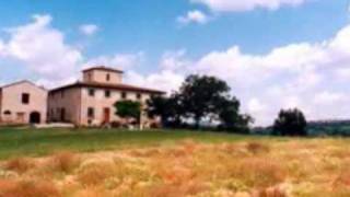 preview picture of video 'Fotopresentazione di Poggiacolle Agriturismo a San Gimignano (Siena) Toscana'