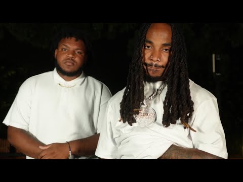 NWARBOY (DOG)  - SNOWFALL