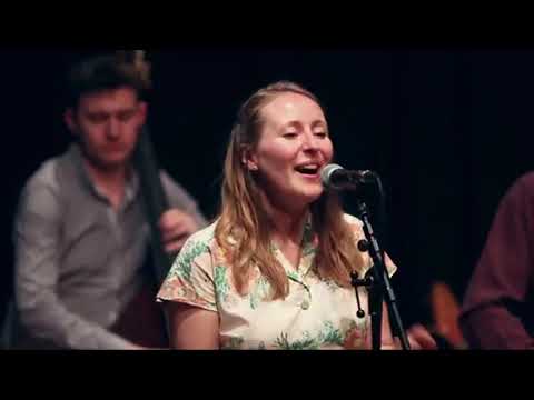 Tessa Smith and The AppleJacks | Swing Band | West Yorkshire