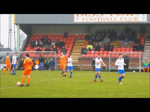 Diss Town FC v Fakenham Town FC - NSC R4 Q/F