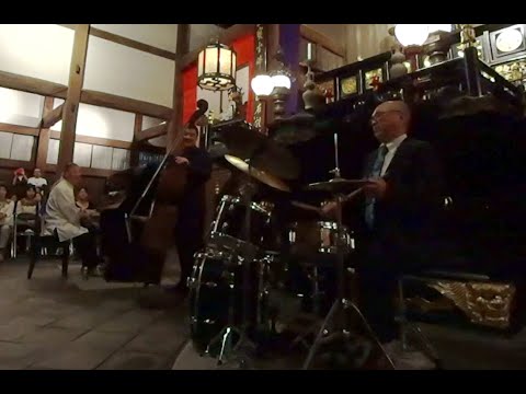 Tsuyoshi Yamamoto Trio Jazz Live for donations at Zuisho-ji temple.　2019.10.6.