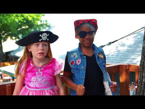 High Top Princess 3 - Kitty Land, The Pink Princess Carriage and The Pirate Ship