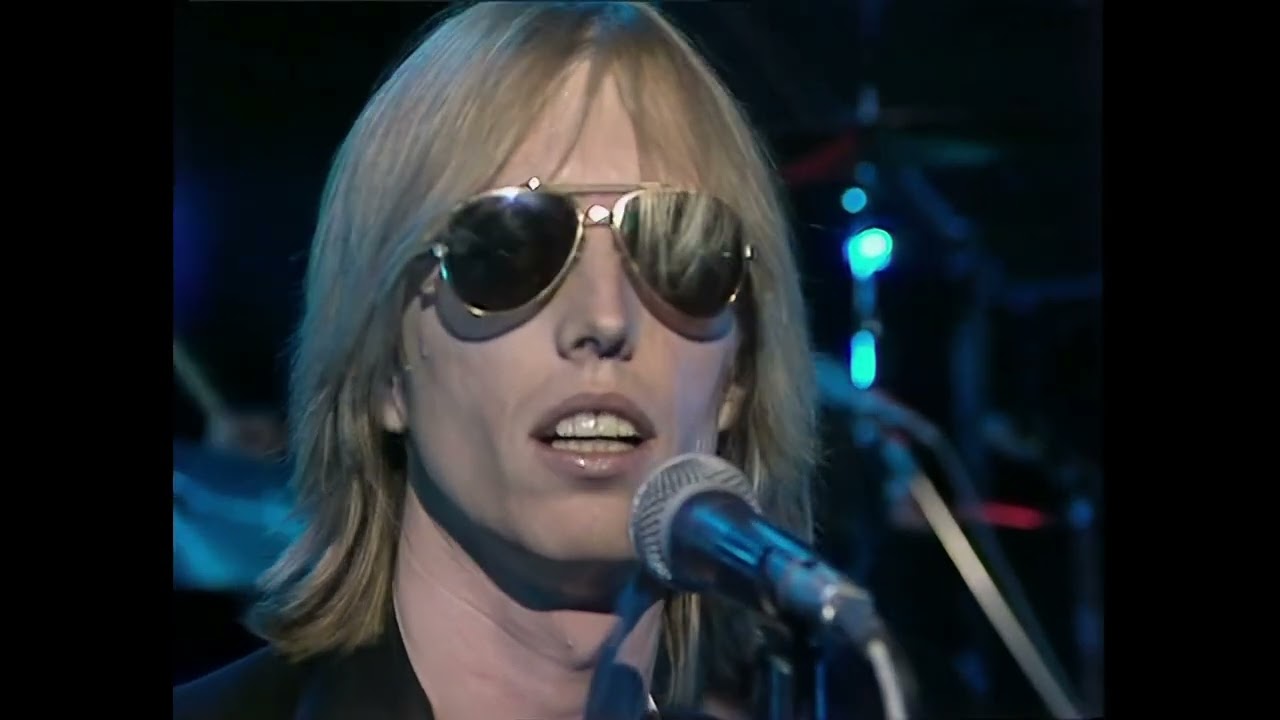 Tom Petty and the Heartbreakers - Breakdown (The Old Grey Whistle Test 1978) - YouTube