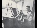 Eddie Layton 1988 - Plays "Yankee Doodle" on the Yankee Stadium Collonade Organ, 7/26/1988