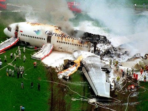 Taiwan TransAsia Airways plane crash DEATH TOLL rises past 50 UPDATED