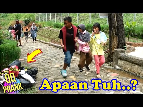 trashman-prank-jadi-sampah-di-curug-song-banyumas-funniest-prank