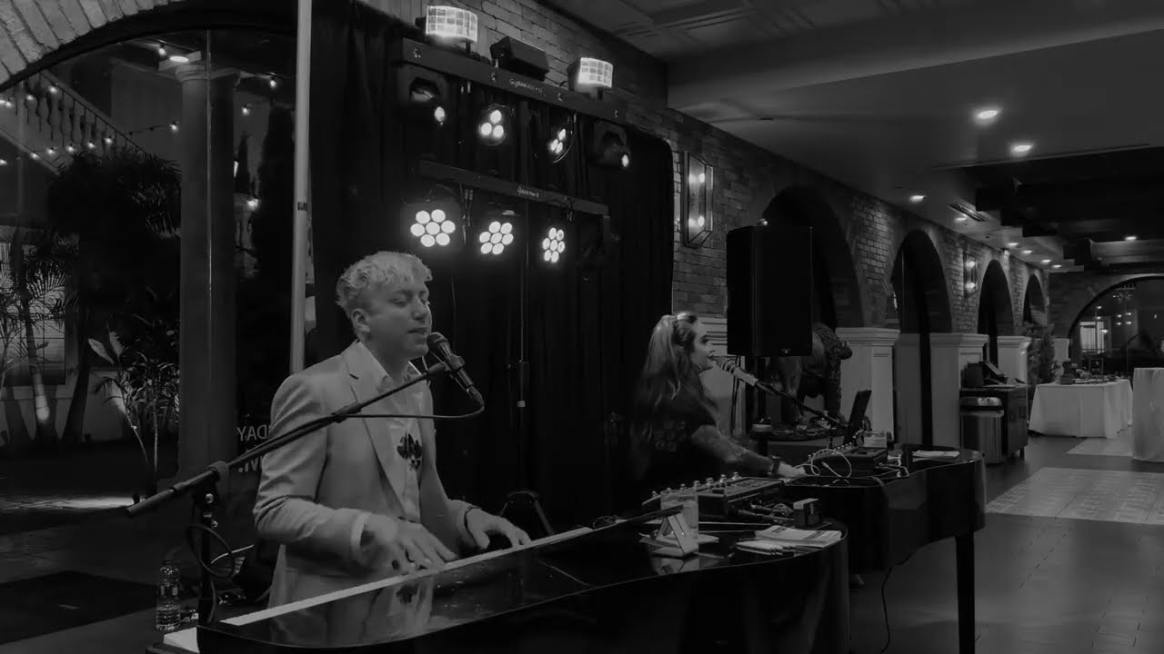 Promotional video thumbnail 8 for B's Keys Dueling Pianos