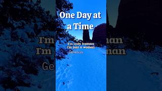 Download lagu One Day at a Time #hopebringer #onedayatatime #landscapearch #archesnationalpark mp3
