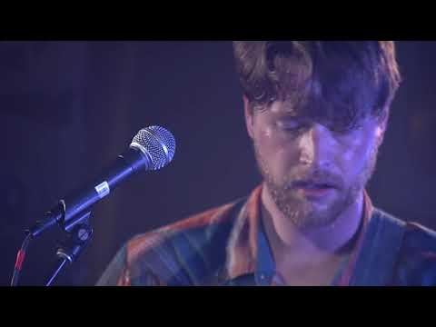 Wet Jeans - Lookin' At You (Live)