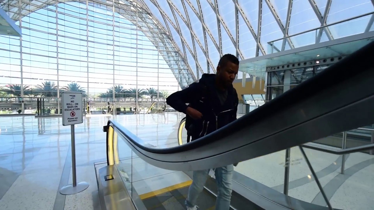 Jetsetter Tech Backpack 36L // World Traveler (No Add-on) video thumbnail