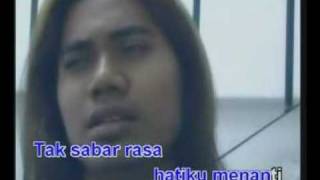 Download lagu KRISTAL - ZAKIAH [ High Quality ] mp3
