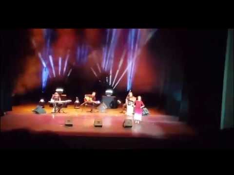 JULIA GARRIDO - por colombianas