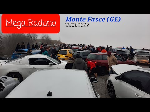 Raduno auto sportive al Monte Fasce(GE)oltre 150 auto avvolte nella nebbia Speciale ☁️🚗🚘🚕🚙☁️