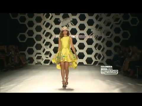 Colombia Moda 2015 - Desfile Carrusel y Banco de Bogotá by Leal Daccarett.