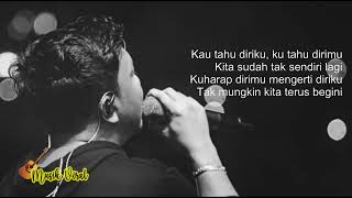 Download lagu Denny Caknan Ft Happy Asmara - Tak Tunggu Balimu Lirik Video mp3