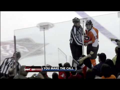 Matt Bradley vs Daniel Carcillo Dec 5, 2009