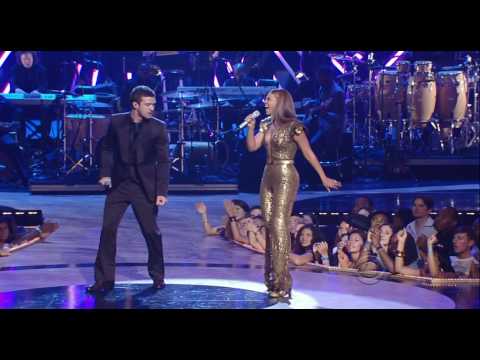 Beyonce & Justin Timberlake - Ain't Nothing Like The Real Thing (live @ Fashion Rocks) Hd (+ lyrics)