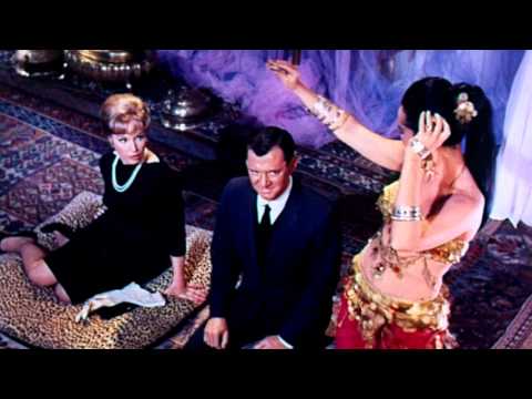 afbeelding 35mm   The Brass Bottle