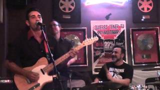 Screaming Perros / Mi odio caera sobre ti / 99% MotoBar