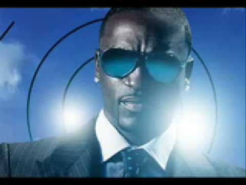 Akon feat. Tay Dizm - Dream Girl