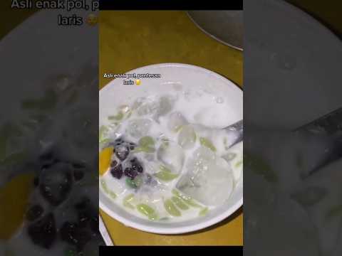 Kuliner Es Dawet Bu Dermi Paling Laris Di Solo - Indonesian Street Food #shorts #dawet