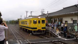 preview picture of video 'いすみ鉄道350形 大多喜駅発車 Isumi Railway 350 series DMU'