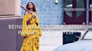 Hold up - Beyonce (lyrics)