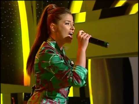 Ester Hoxha Mbete i asaj