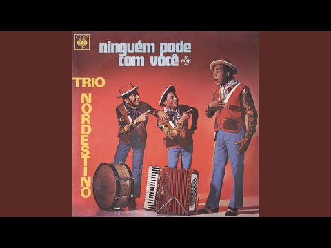 É Madrugada - Trio Nordestino