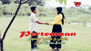 Download lagu Pertemuan persi.. Zudin & Apria mp3
