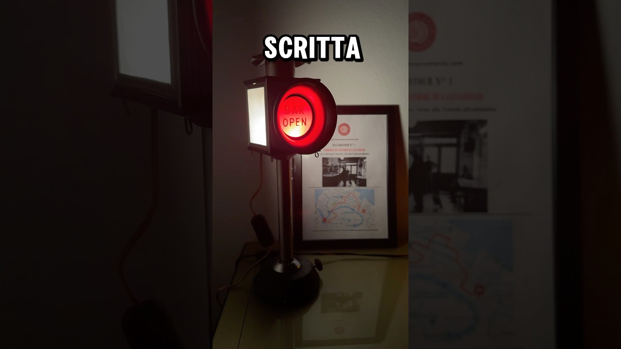 Ho TROVATO su FACEBOOK questa LAMPADA con una SCRITTA STRANA! 😱🛋️  #shorts