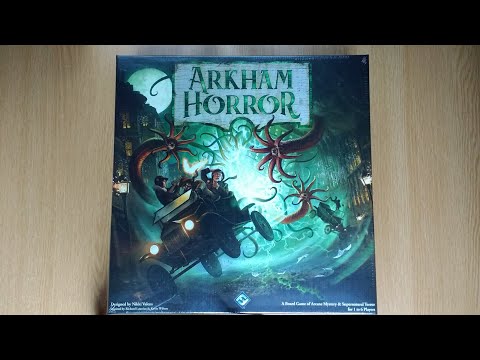 Arkham Horror Third Edition unboxing and component overview [Mild Spoilers]