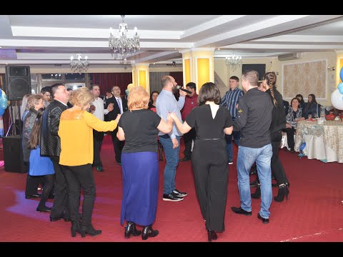 01 Dans hora instrumentala